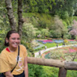 Meet your Posher, Emilie